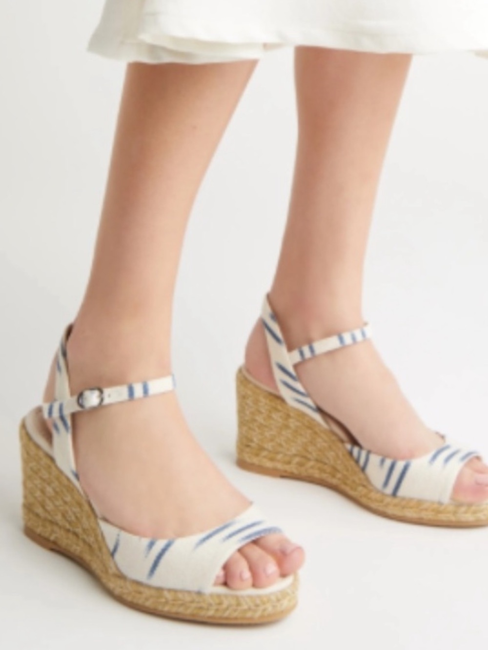 Stuart Weitzman Espedrille Wedge Sandals Size 10 Open Toe Cream W/ Blue pattern